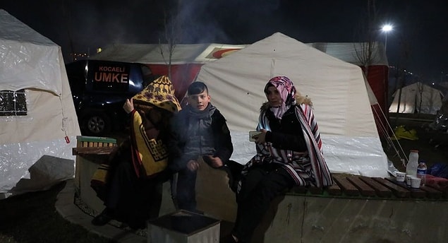 📌 Resmi veriler böyleydi. Peki depremzedeler ne diyor?