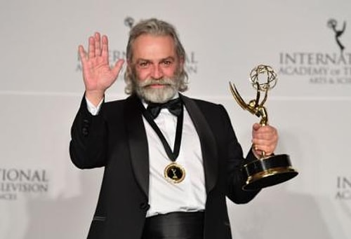En sevilen oyuncu Haluk Bilginer olurken, Aras Bulut İynemli 2. sırada yer aldı.