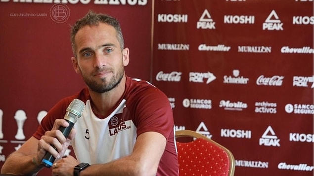 27. Fernando Belluschi / Lanús