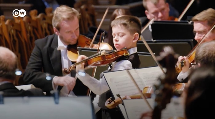 Müziğin Küçük Dehası: Kemancı Teo Gertler