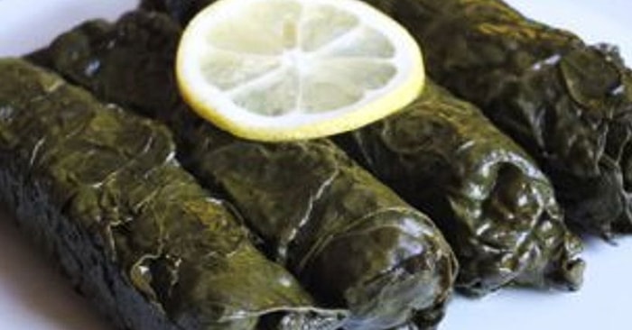 Pazı Sarması Tarifi: Yaprak Sarmanın Rakibi Nefis Pazı Sarması Nasıl Yapılır?