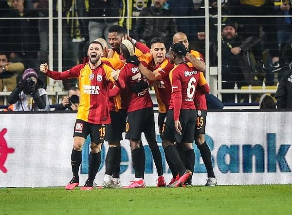 Kalan bölümde başka gol olmadı ve Galatasaray karşılaşmadan 3-1 galip ayrıldı.