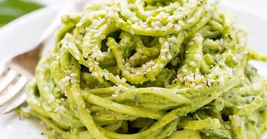 Avokadolu Kabak Spagetti Tarifi: Sağlıklı Yemek Tarifi Arayanlar Buraya! Avokadolu Kabak Spagetti Nasıl Yapılır?