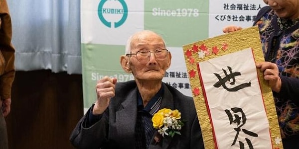 После войны начались трудные времена для Читэцу, который вернулся в свой родной город Ниигата.