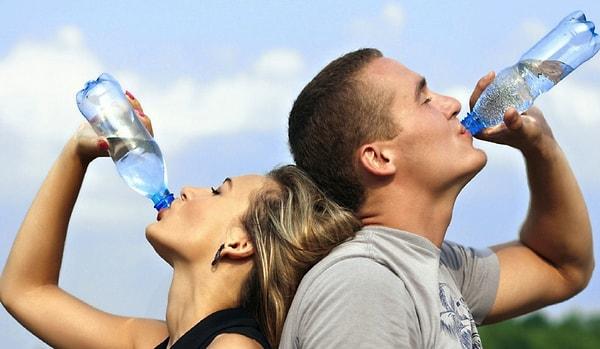 9. Yüksek doz su içerek ölme ihtimaliniz vardır.