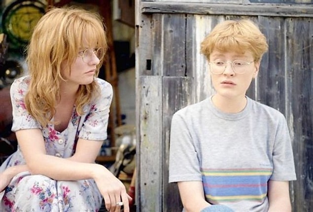 14. Life Is Sweet (1990) Mike Leigh