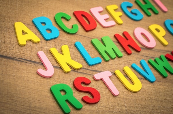 9. Самое длинное слово на английском языке имеет длину 189 819 букв.