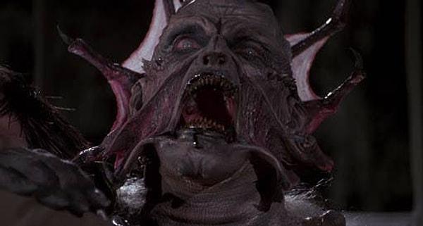 9. Jeepers Creepers (2001)
