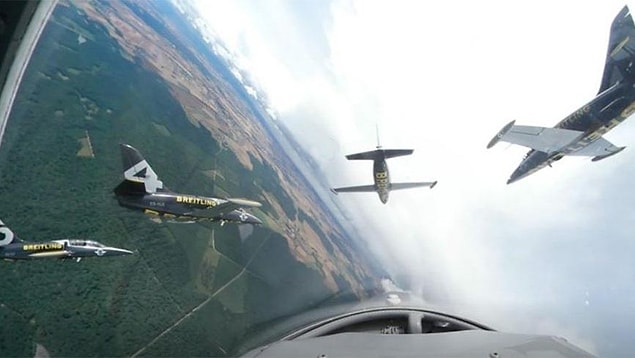 Tam model ismi Aero L-39 Albatros olan savaş uçağı Esad'a bağlı rejim ordusunun envanterinde bulunan bir uçak.