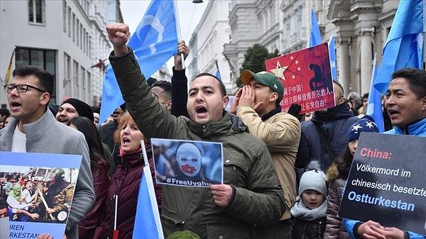 Çin’in Uygurlar’a baskısı da raporda yer aldı