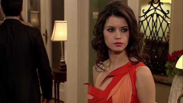 5. "Запретная любовь"