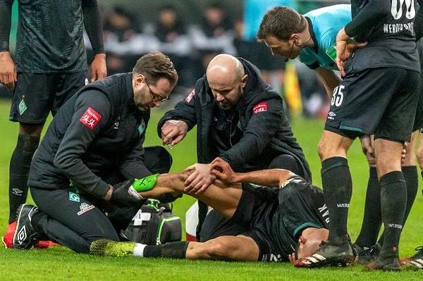 Almanya Kupası çeyrek final maçında Eintracht Frankfurt sahasında Werder Bremen'i konuk etti. Zorlu karşılaşma Eintracht Frankfur'un 2-0'lık üstünlüğü ile tamamlandı. Karşılaşmada Ömer Toprak ise aldığı sert müdahale sonrası ciddi şekilde sakatlandı ve sahayı sedyeyle terk etti.