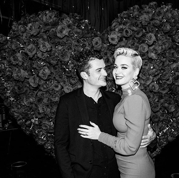 Пара начала встречаться в 2016 году, официально появившись вместе на концерте Адель.