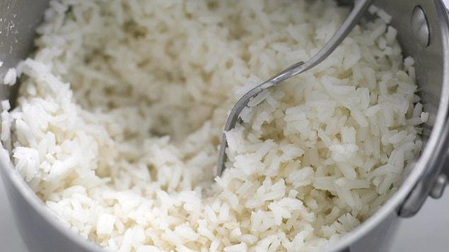 11. Beyaz pirincin sindirilmesi 2 saat sürer.