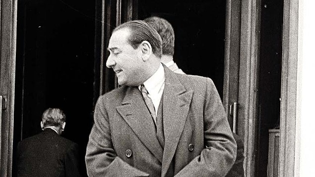 Çocuğun doğum haberini alan Ayhan Aydan'ın doktoru İstanbul Zeynep Kamil Hastanesi başhekimi Fahri Atabey, eve gittiğinde çocuğun ölü olduğunu görmüş ve çocuğu alarak makam aracının arkasında mezarlığa götürüp gömmüş.