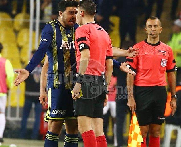 77. dakikada hakeme itirazda bulunan Ozan Tufan sarı kart gördü. Ozan Tufan Konyaspor maçında cezalı duruma düştü.