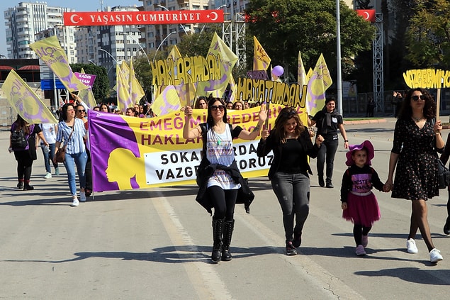 Türkiye'den 8 Mart fotoğrafları 📸 Adana Seyhan