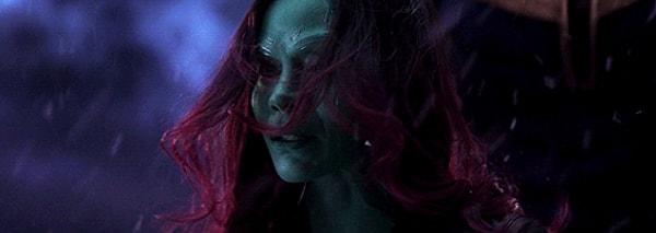 9. 'Avengers: Sonsuzluk Savaşı'nda, Gamora'nın öleceğini hissettiği sahne.