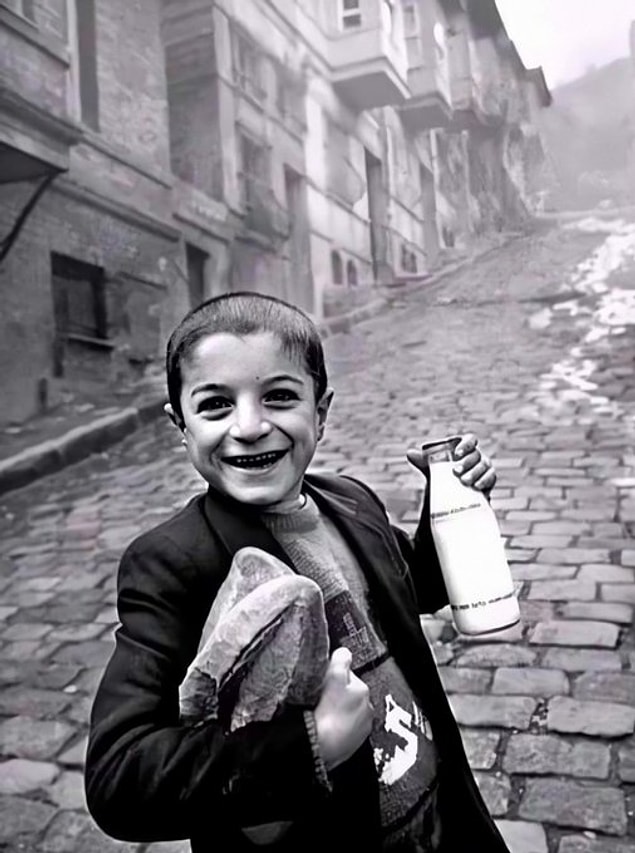 1. Balat'ta mutlu bir sabah, İstanbul, 1989.