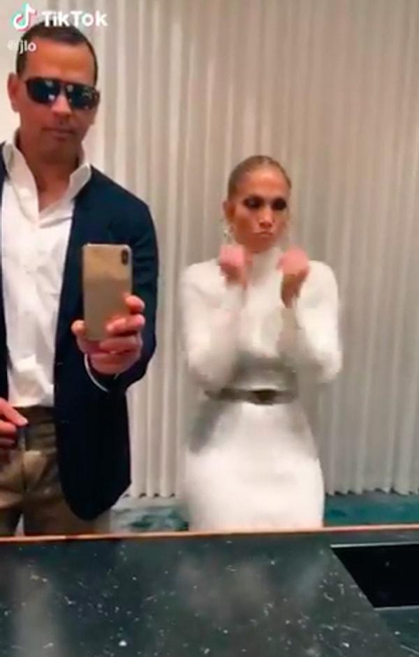 10. Jennifer Lopez ve sevgilisi Alex Rodriguez, TikTok hesabı açtı!