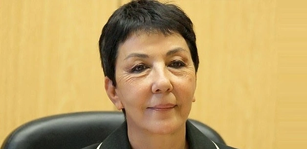 Gazeteci Gülay Göktürk de partinin kurucular listesine girdi
