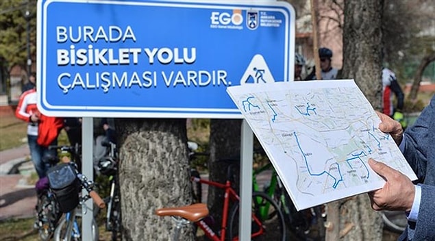 Başkan Yavaş'ın çevreci ve sağlıklı bir diğer seçim vaadi olan 56 kilometrelik bisiklet yolu projesi için ise çalışmalara başlandı.