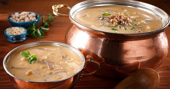 Düğün Çorbası Tarifi: Et ve Yumurtanın Birleştiği Protein Deposu Olan Leziz mi Leziz Düğün Çorbası Nasıl Yapılır?