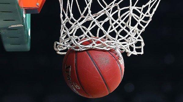 14. FIBA, yeni tip koronavirüs (Kovid-19) nedeniyle sezon sonuna kadar bütün organizasyonları askıya aldı.