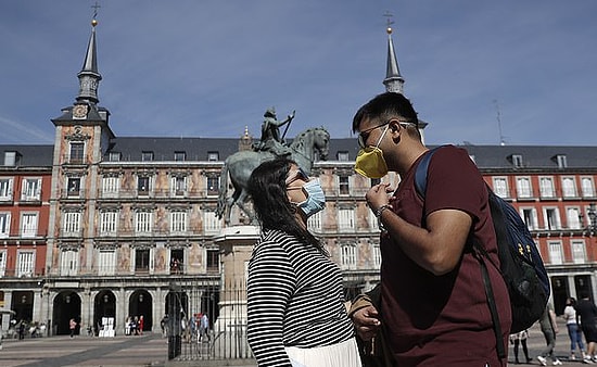 Can Kaybının 191'e Çıktığı İspanya'da 15 Günlük Olağanüstü Hal İlan Edildi
