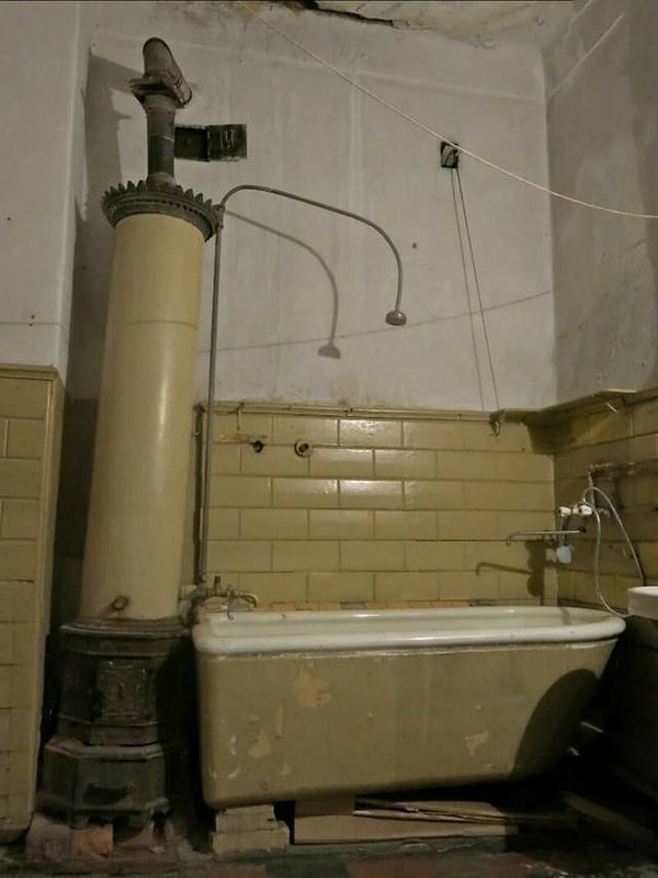 6. И нет, это не ванная комната в тюрьме