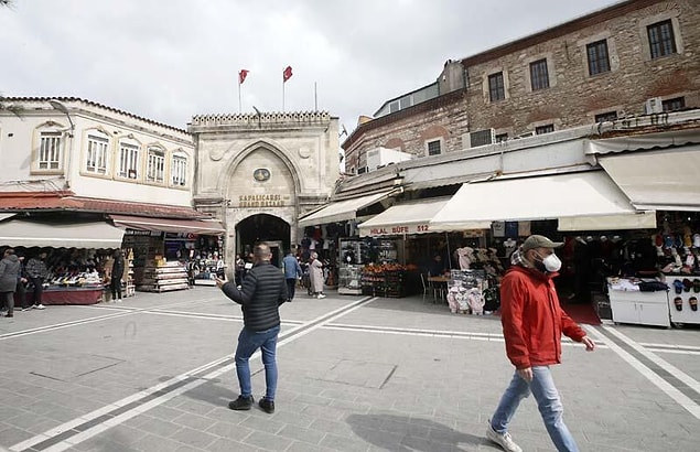 Turist sayısı azaldı, sokaklar boş