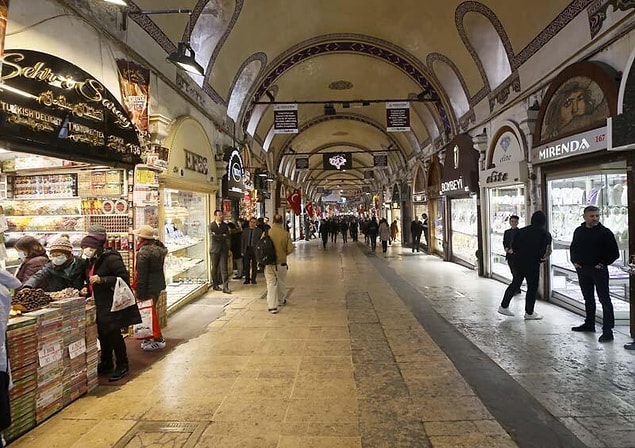 Kapalıçarşı ve Mısır Çarşı'sı da virüsten etkilendi