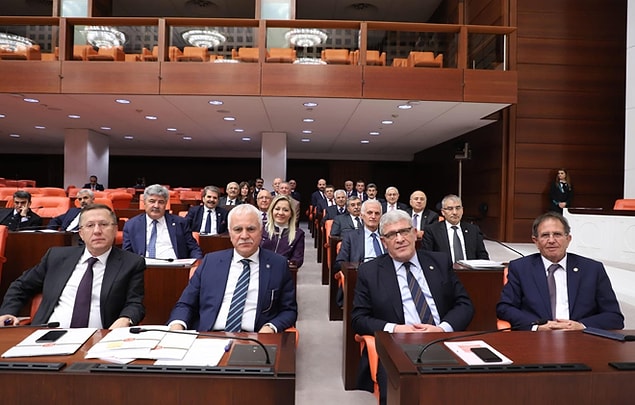 "Zorunlu ödemelerinin bir süreliğine ertelenmesi gibi tedbirlerin alınması gerekmektedir”