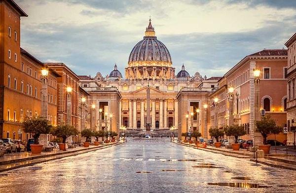 9. Vatikan Müzeleri - Vatikan