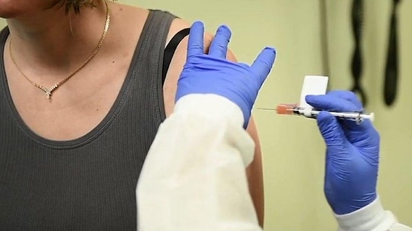 12. США заявили, что результаты тестовых вакцинаций являются многообещающими