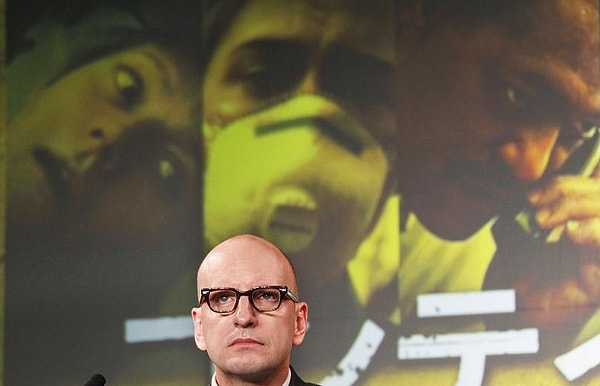 В настоящее время фильм гораздо более популярен, чем в 2011 году. Как сообщил Warner Bros, еще в декабре 2019-го картина Стивена Содерберга занимала 270-е место по числу просмотров в каталоге, а уже в 2020-м стремительно поднялась на второе место.