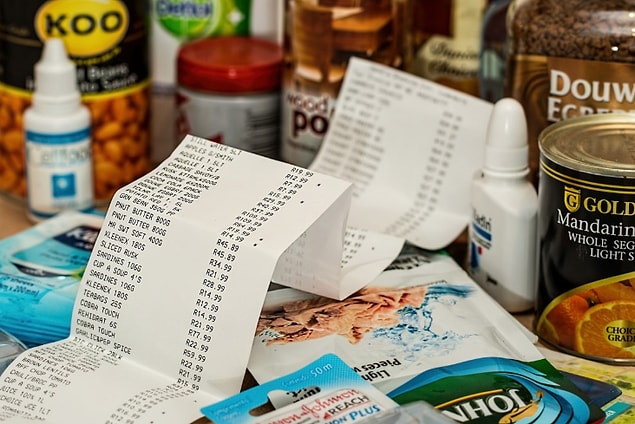 1. Faturalar 'Bisphenol A' içerir. Yapısı östrojene benzeyen 'Bisphenol A' oldukça güçlü bir kimyasaldır. Temas yoluyla vücudunuza girebilir ve endokrin sisteminize zarar verebilir.