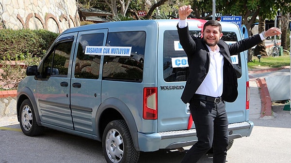 'Ben ayrılmak için imza parası 10 bin lira para verdim'