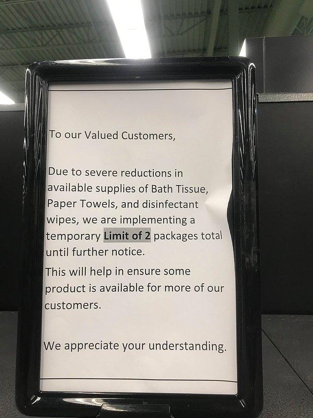 14. Bu mağazada ise müşterilerin 2'den fazla tuvalet kağıdı alması yasaklanmış.