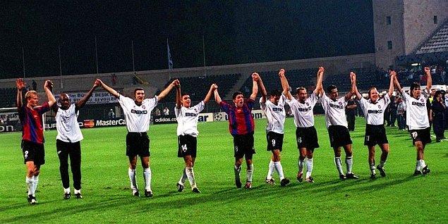13. 19 Eylül 2000 / Beşiktaş-Barcelona: 3-0