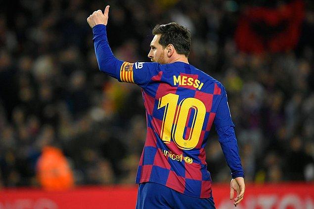 17. Lionel Messi, Katalan Hastanesi'ne 1 milyon euroluk bağışta bulundu.