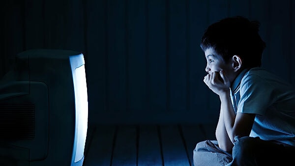 5. Не пользуйтесь гаджетами минимум час до сна