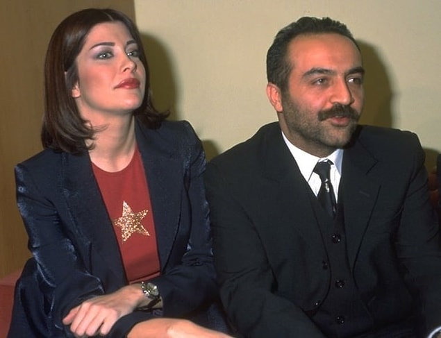 Yılmaz Erdoğan'la da gözlerden uzak bir süre ilişki yaşamıştı. İkili o dönemlerde aşklarını da kabul etmemişti. Tabii yersen...