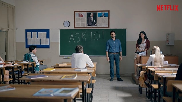 3. Netflix'in yeni yerli dizisi Aşk 101, 24 Nisan'da başlıyor.