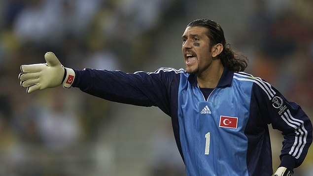 Eski milli futbolcu Rüştü Reçber'in koronavirüs testi pozitif çıktı