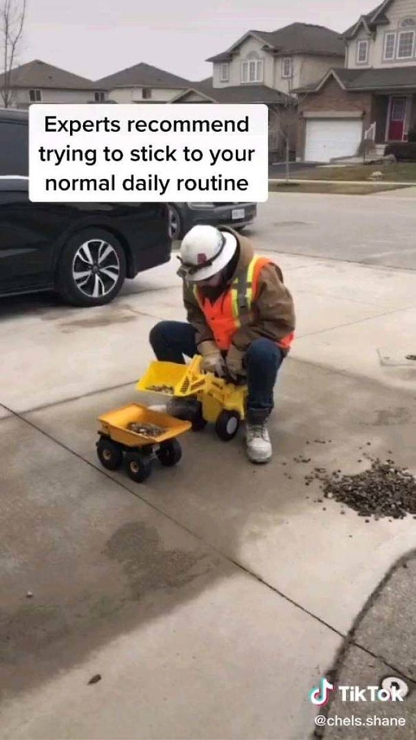 8. Эксперты рекомендуют придерживаться обычной рутины каждый день...