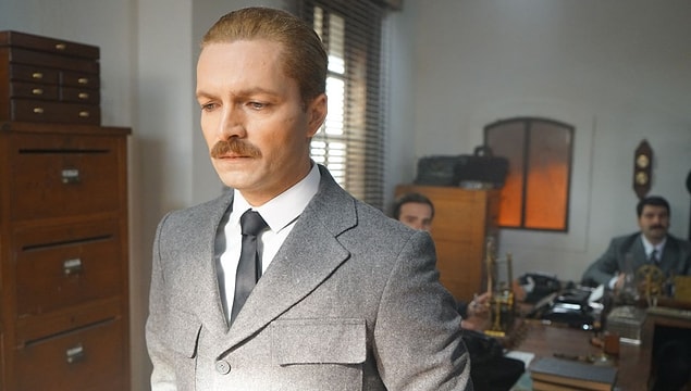 İlker Kızmaz'ın Atatürk'ü canlandırdığı dizide, döneme bakışın nasıl olacağı epey merak ediliyordu.
