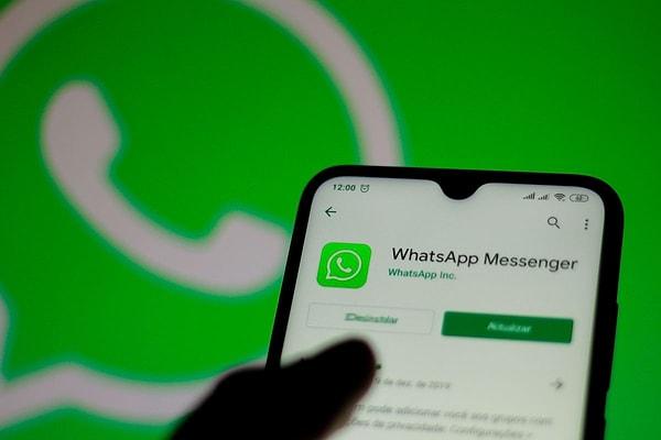 Birkaç sene önce Facebook bünyesine dahil olan WhatsApp uygulaması, şu anda Beta sürümünde iki yeni özellik üzerinde çalışıyor.