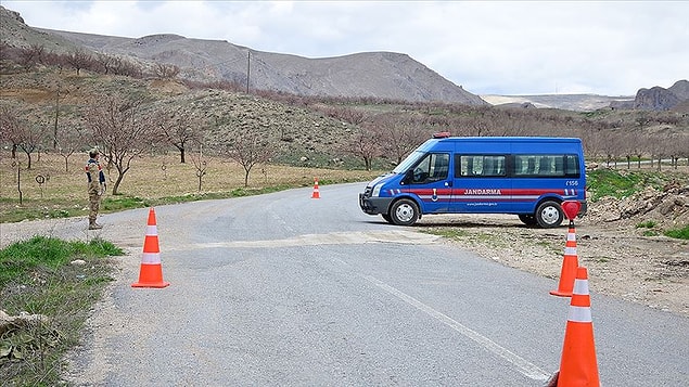 Samsun ve Uşak'ta 2 yerleşim yeri karantinaya alındı