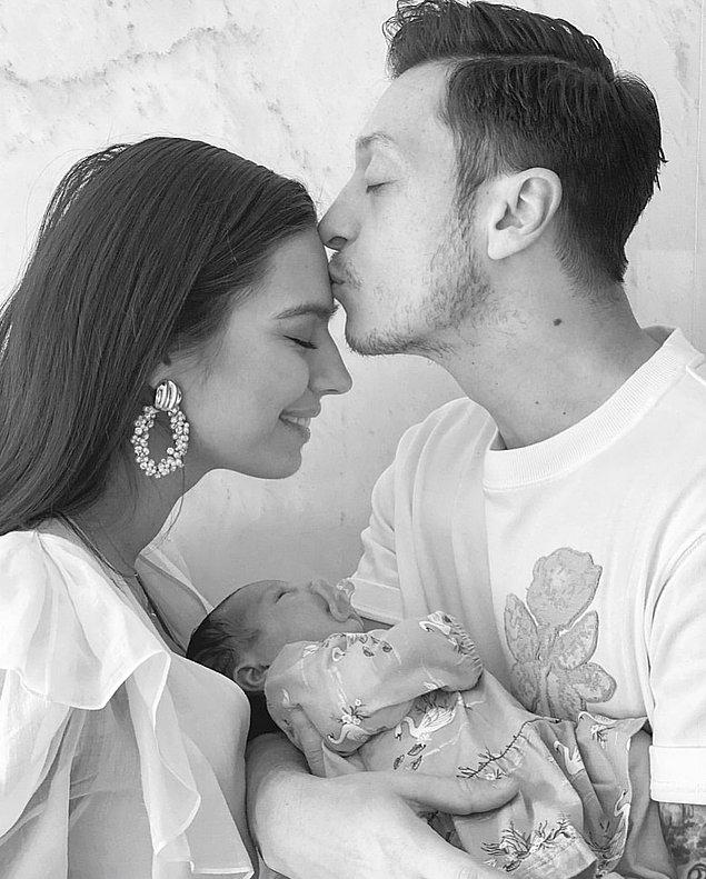 4. Mesut Özil, eşi Amine Gülşe'ye dudak uçuklatacak bir doğum hediyesi verdi!